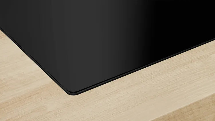 Table à induction BOSCH PVS61RBB5E 4 foyers